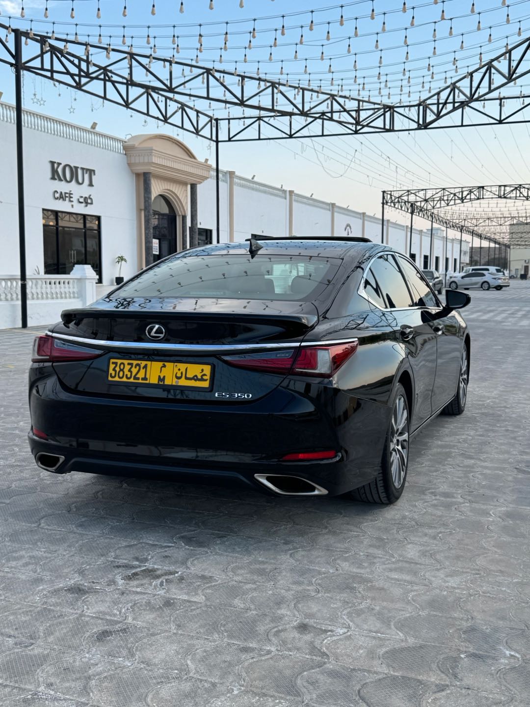 Car Image 2019 LEXUS ES 350