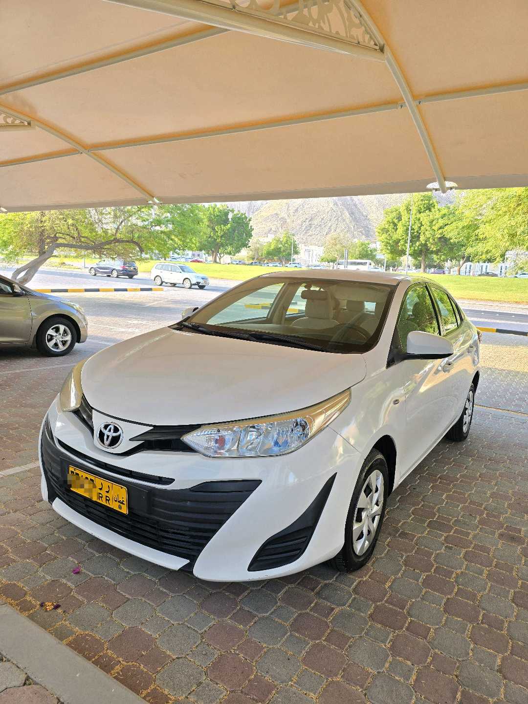 Car Image 2020 TOYOTA YARIS SE
