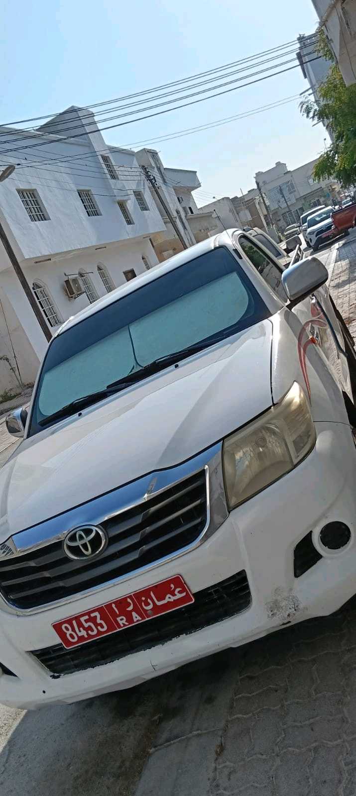 Car Image 2013 TOYOTA HILUX 2.7