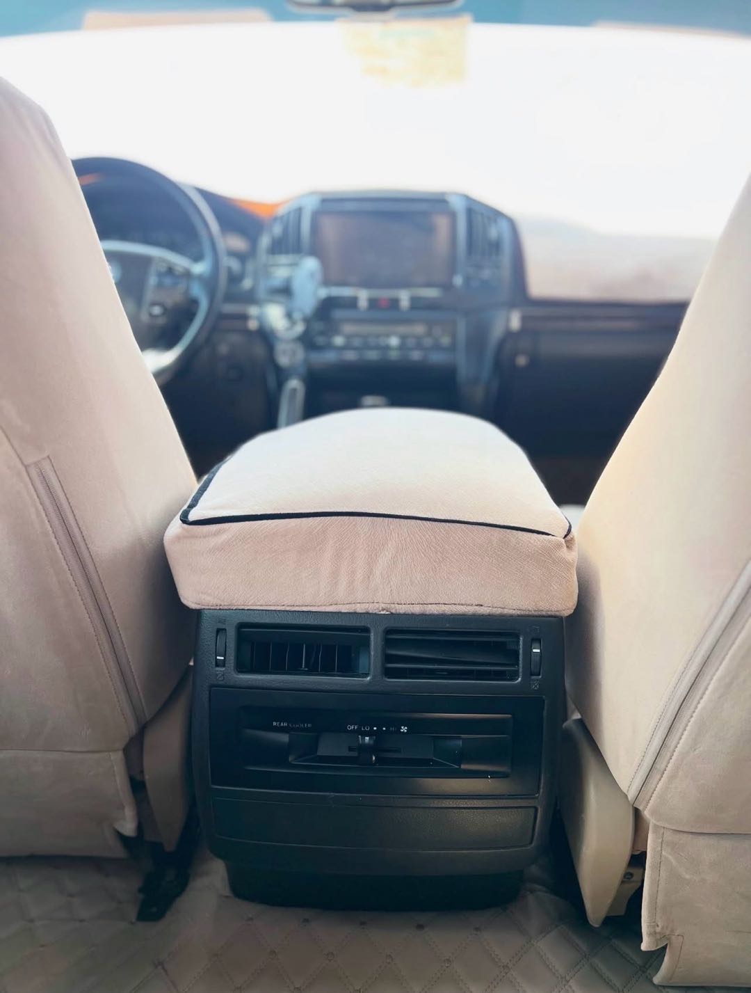 Car Image 2009 TOYOTA LAND CRUISER GX.R