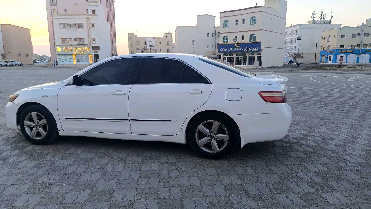 Car Image 2008 TOYOTA CAMRY SE