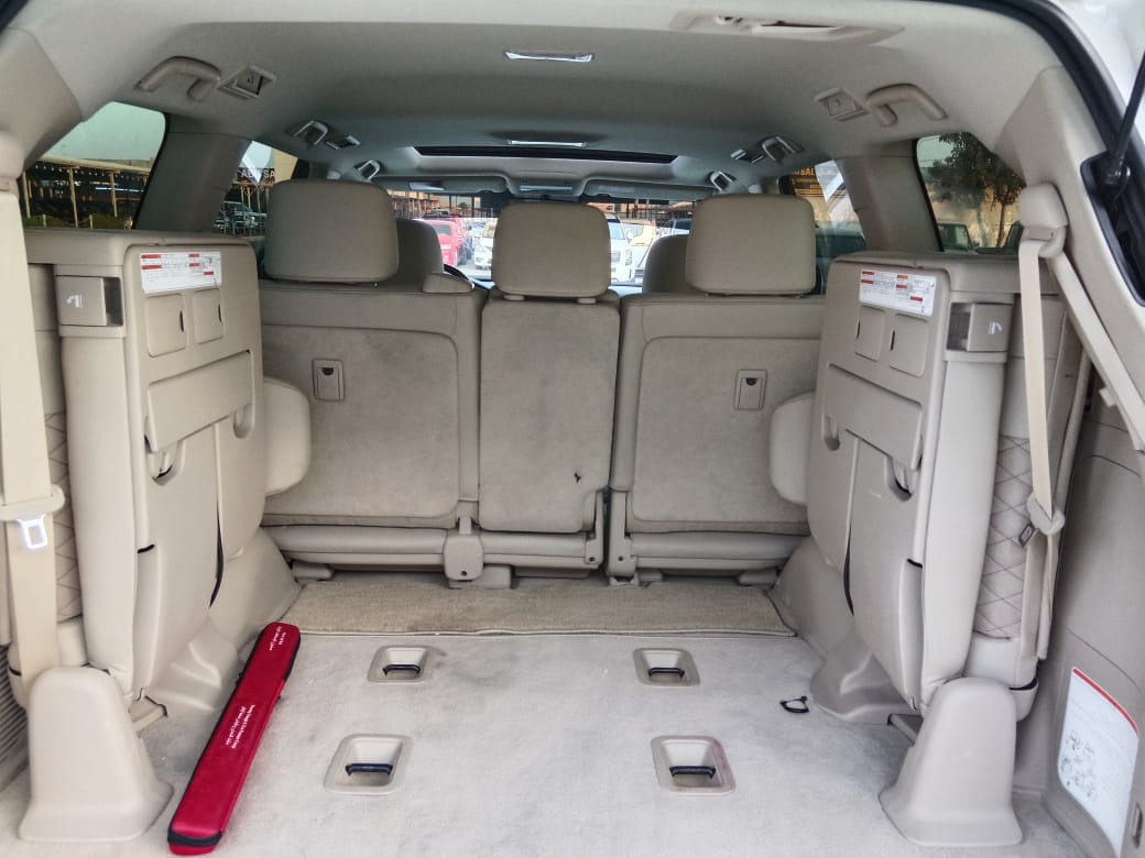 Car Image 2019 TOYOTA LAND CRUISER GX.R