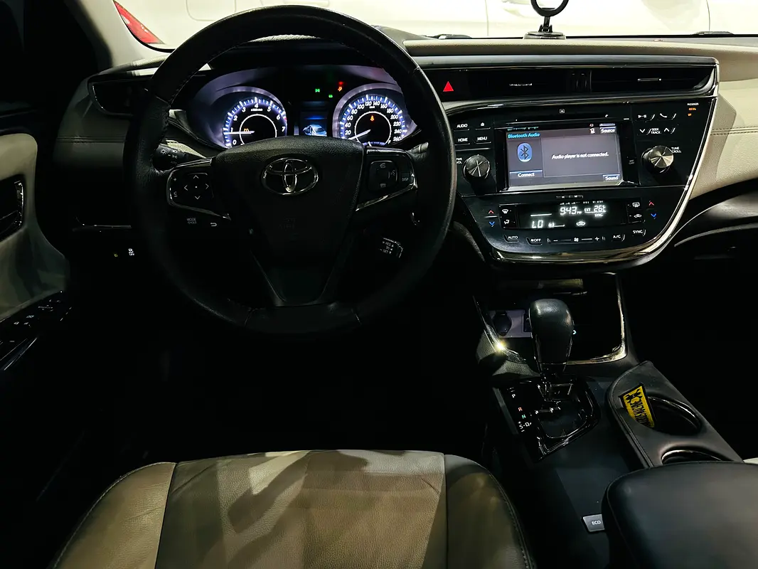 Car Image 2017 TOYOTA AVALON grande