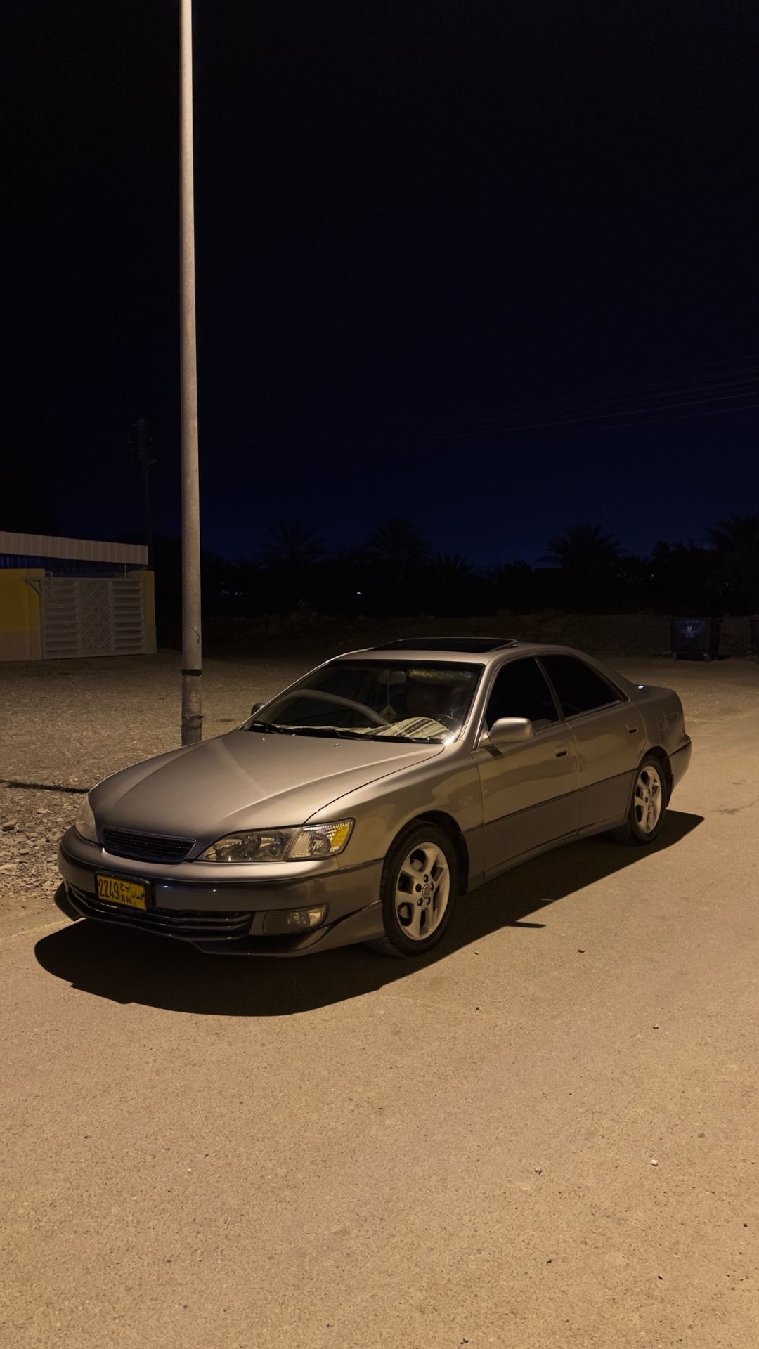 Car Image 2001 LEXUS ES 300