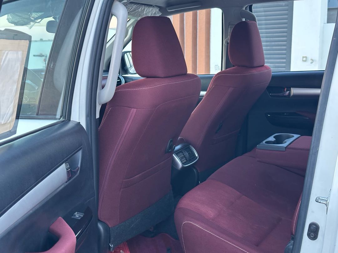 Car Image 2020 TOYOTA HILUX TRD