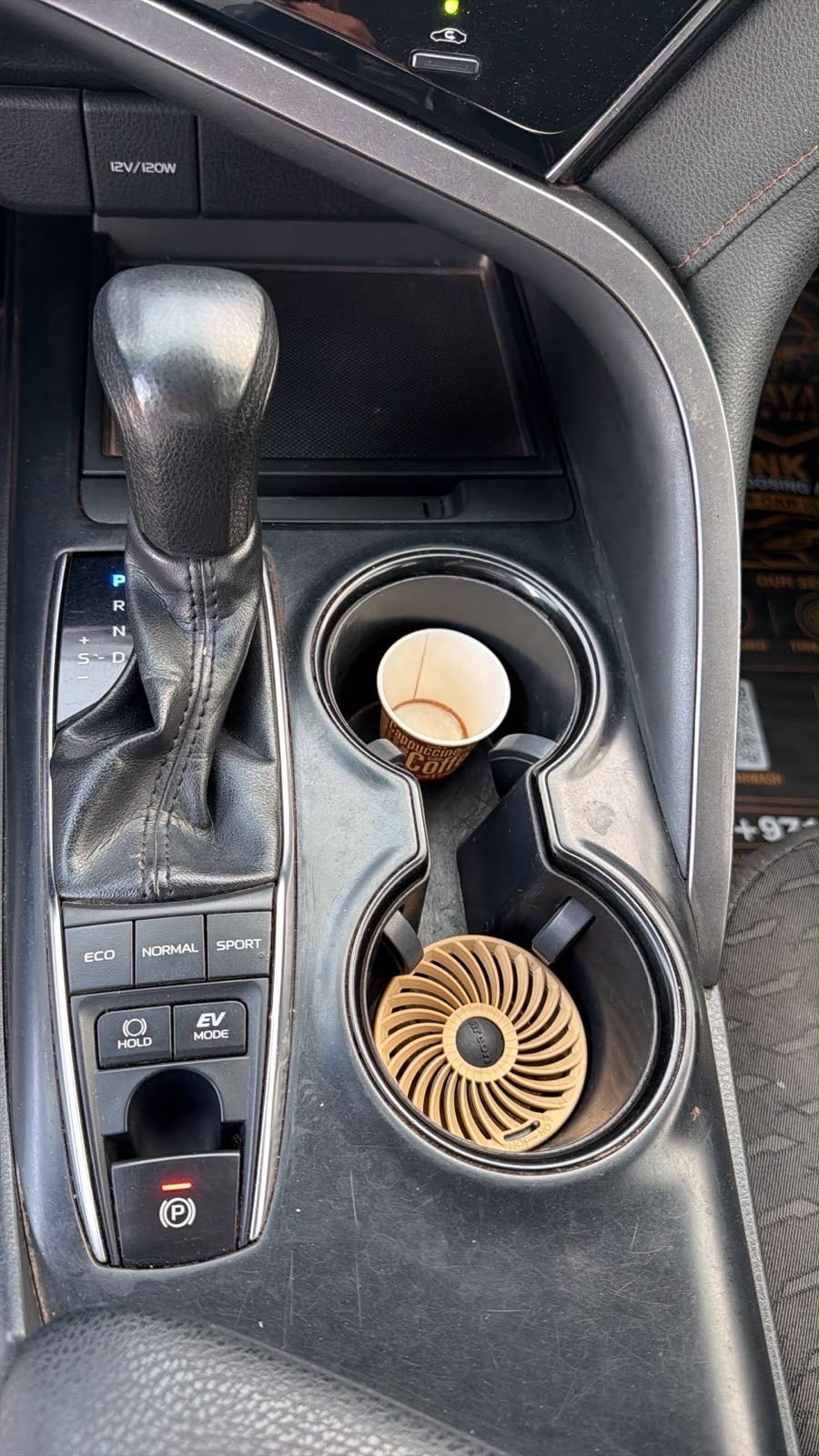 Car Image 2019 TOYOTA CAMRY GL