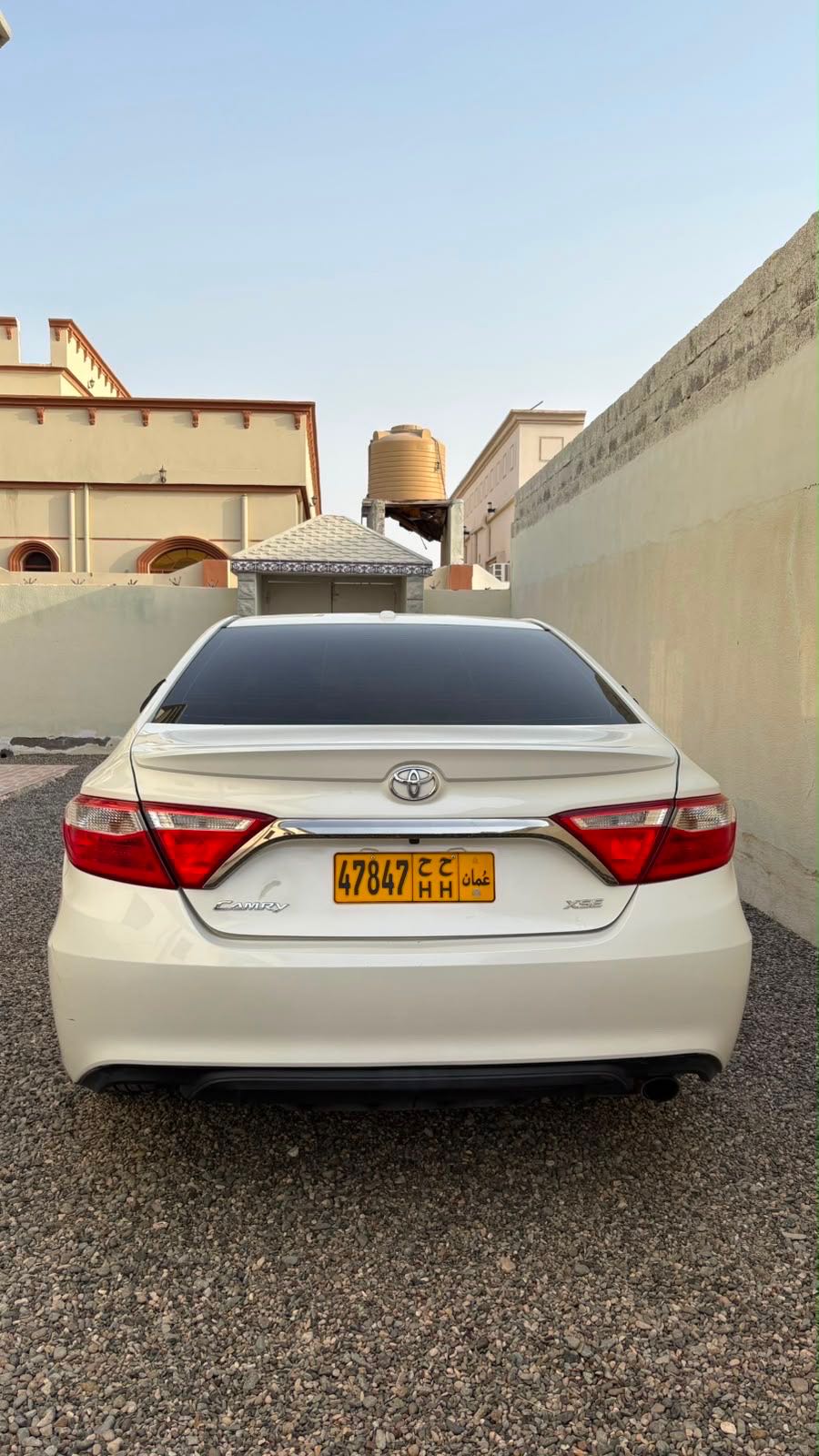 Car Image 2017 TOYOTA CAMRY SE