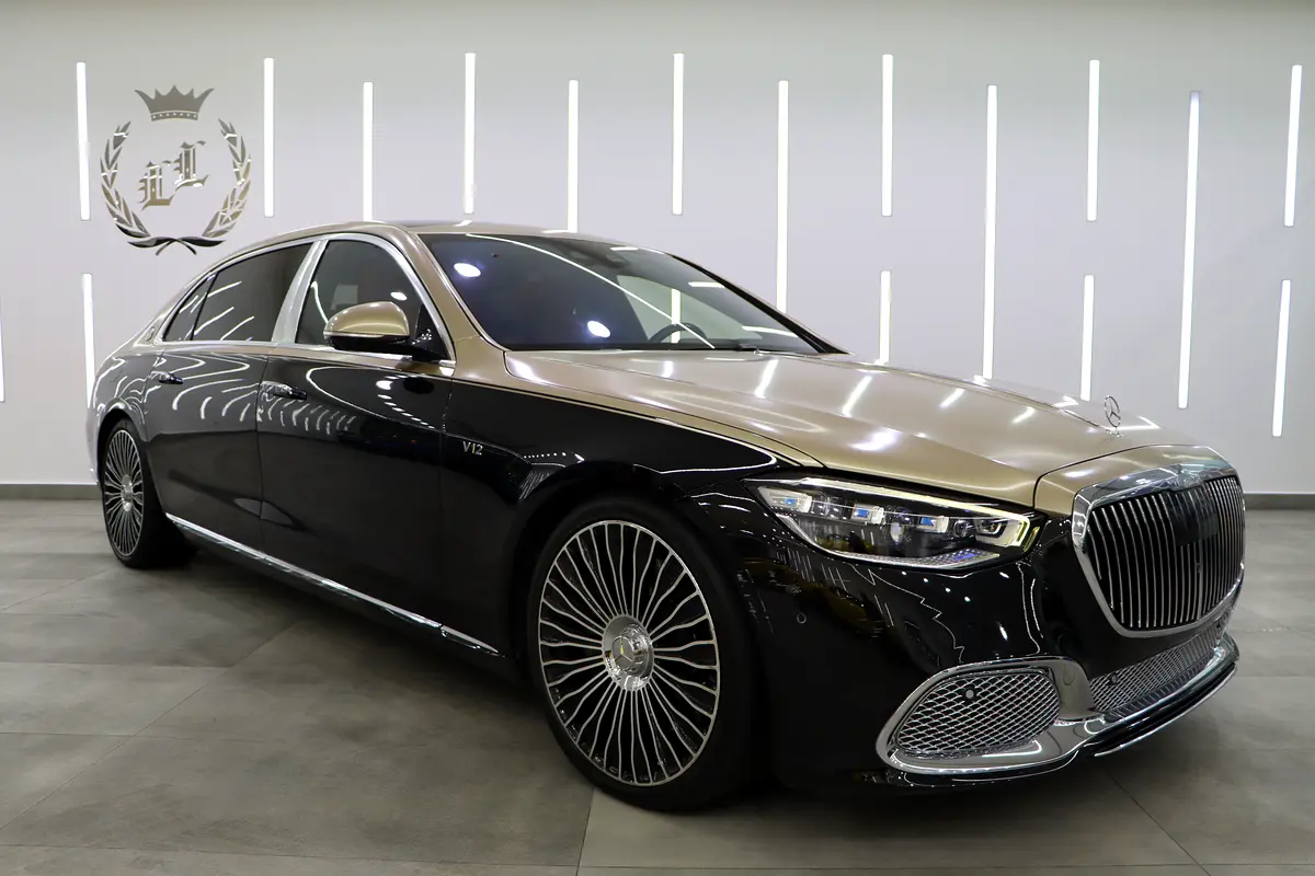 MAYBACH S680 2022
