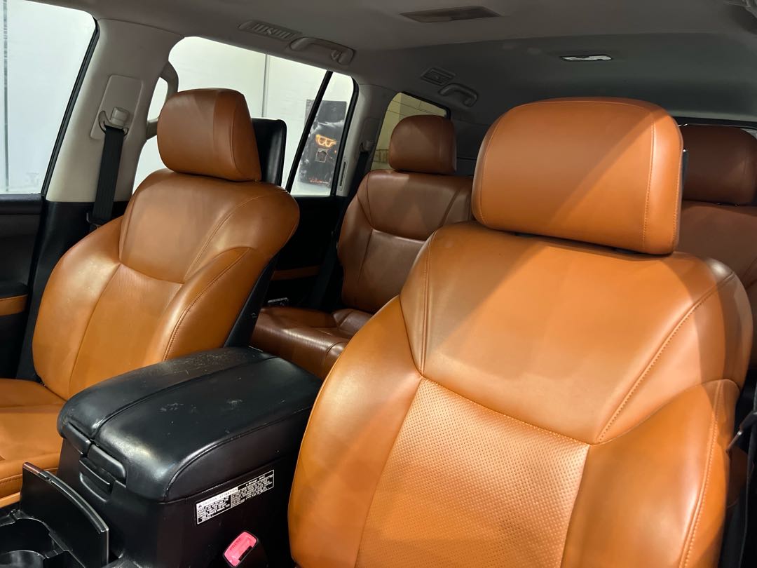 Car Image 2013 LEXUS LX 570 Luxury