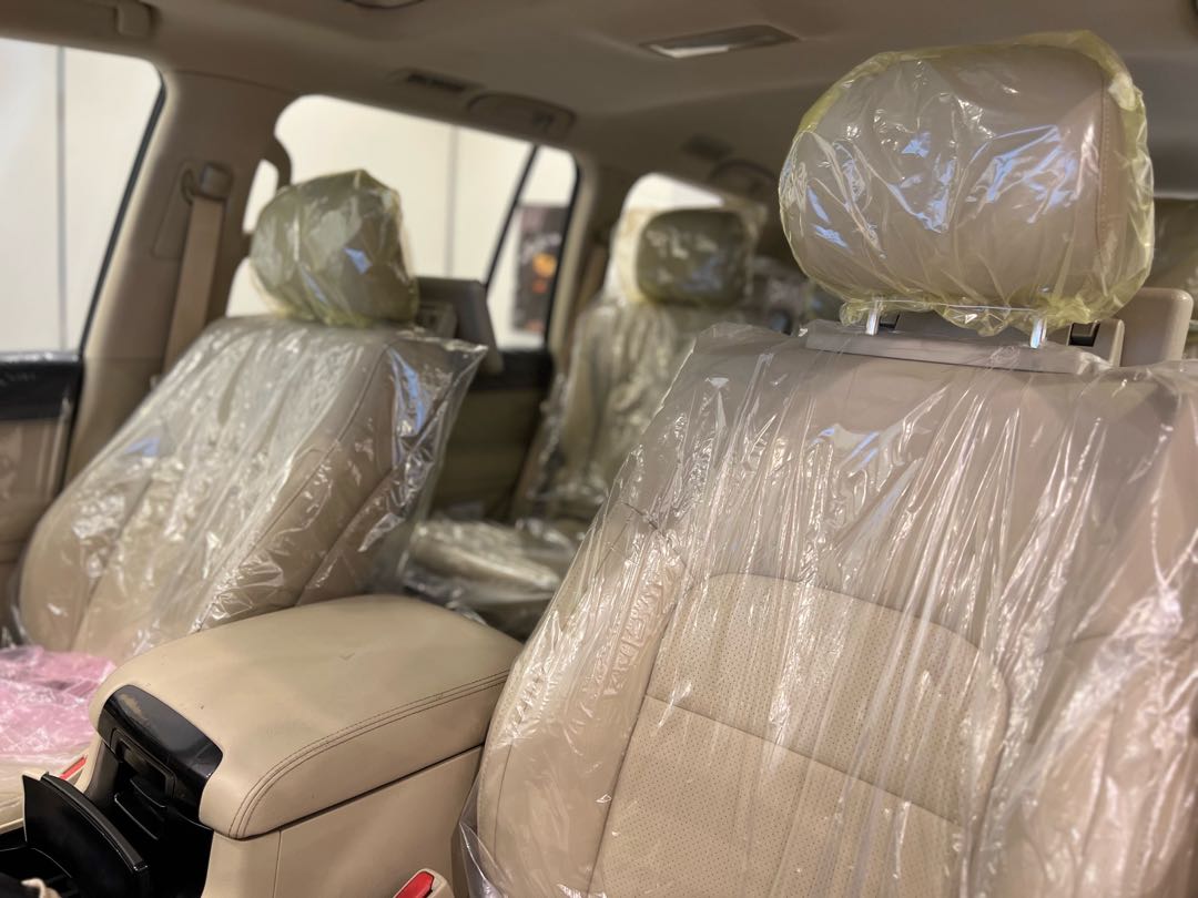 Car Image 2019 TOYOTA LAND CRUISER GX.R