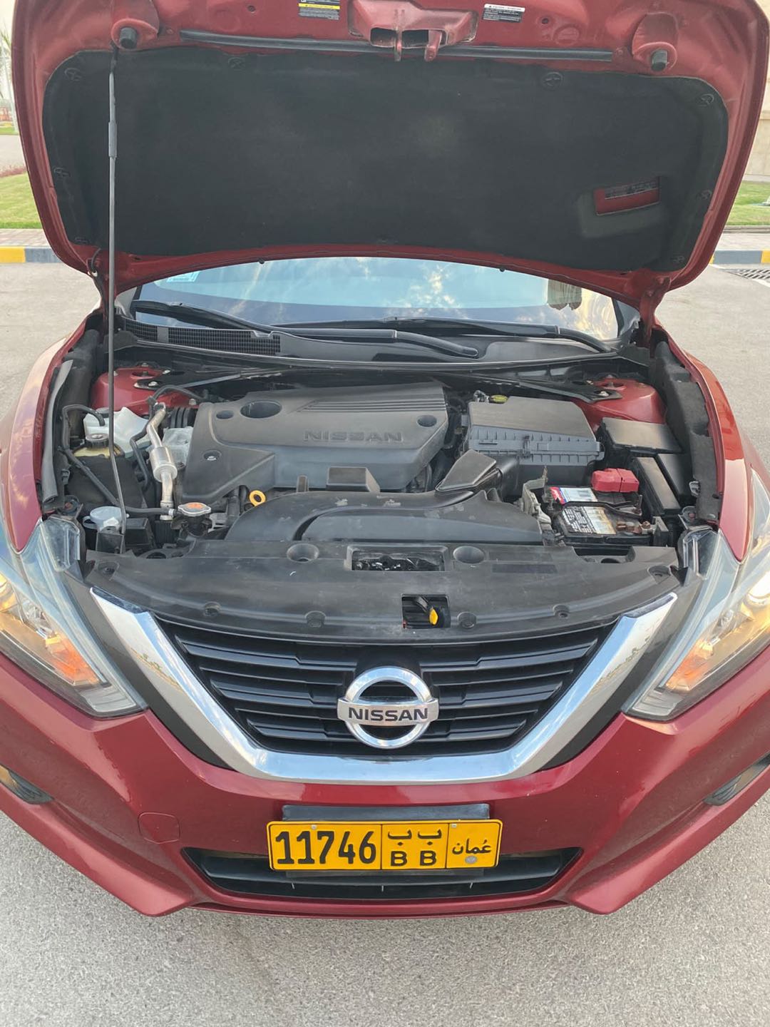 Car Image 2018 NISSAN ALTIMA SR