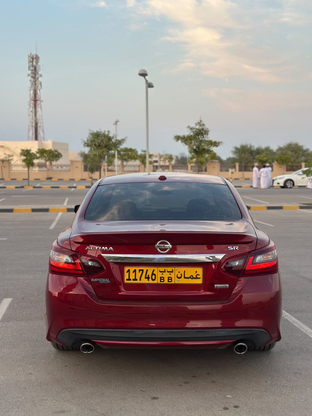 Car Image 2018 NISSAN ALTIMA SR