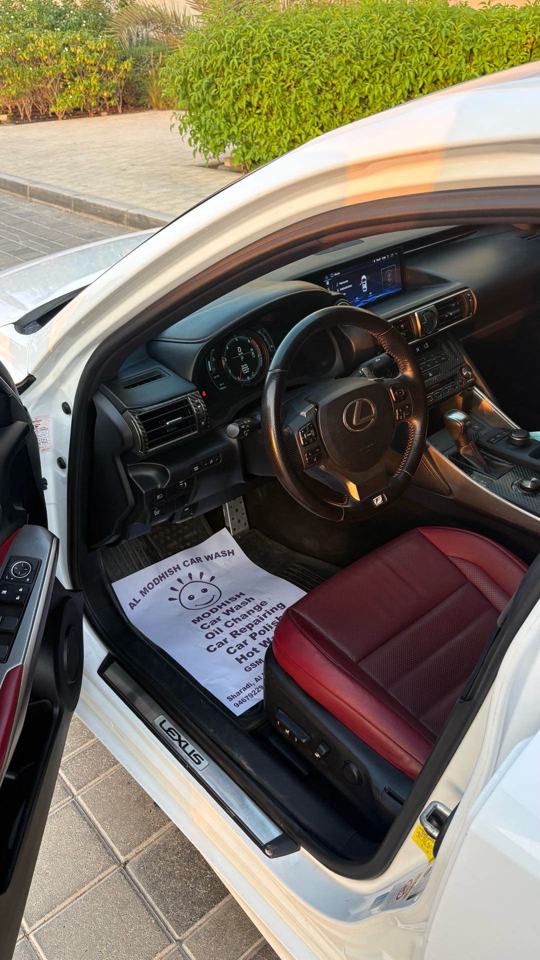 Car Image 2017 LEXUS IS 200