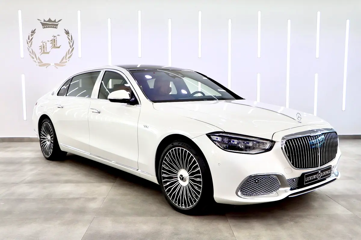 MAYBACH S680 2022