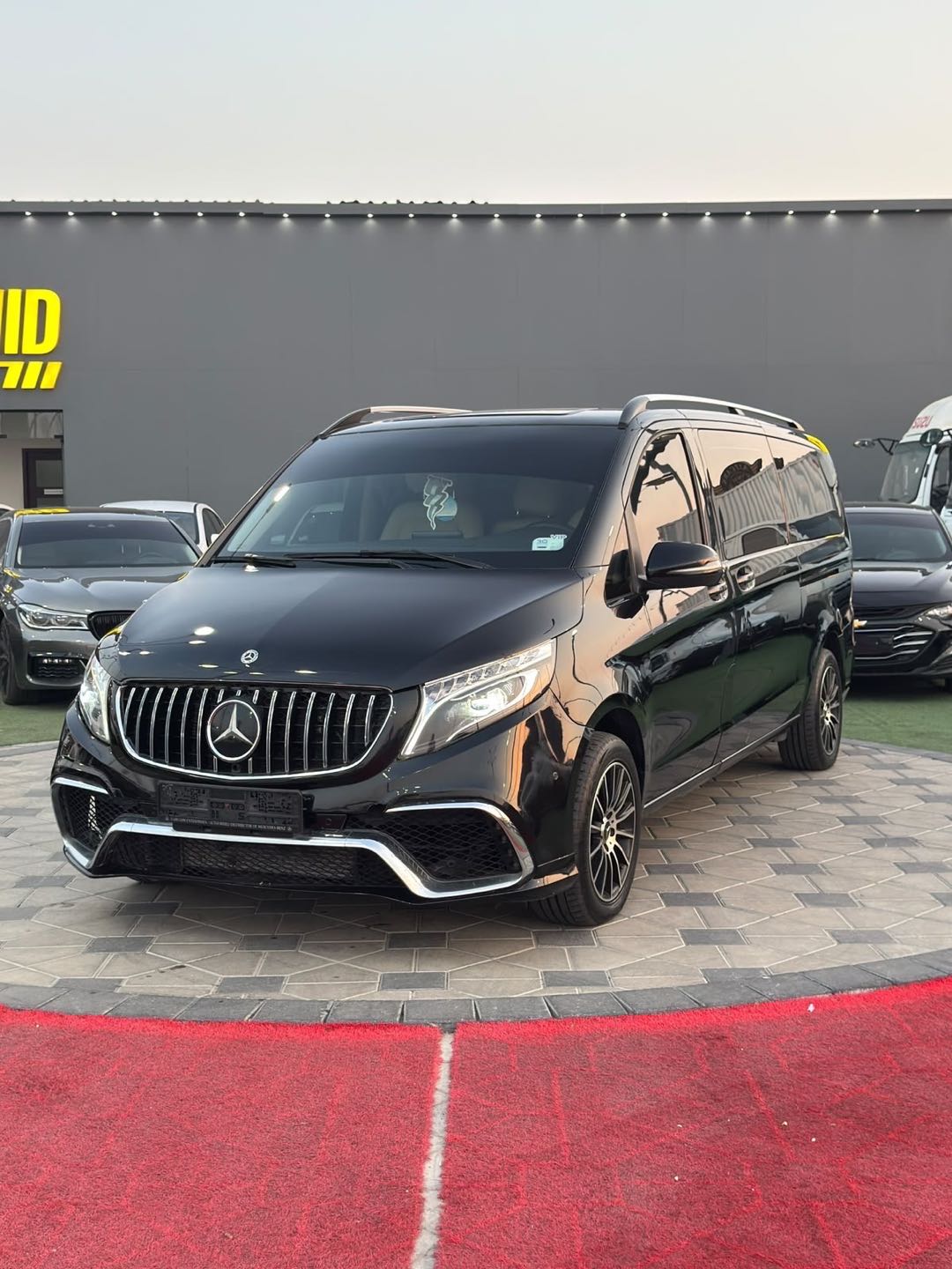 Car Image 2018 MERCEDES Viano 