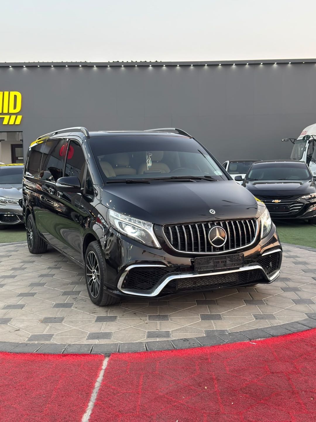 Car Image 2018 MERCEDES Viano 