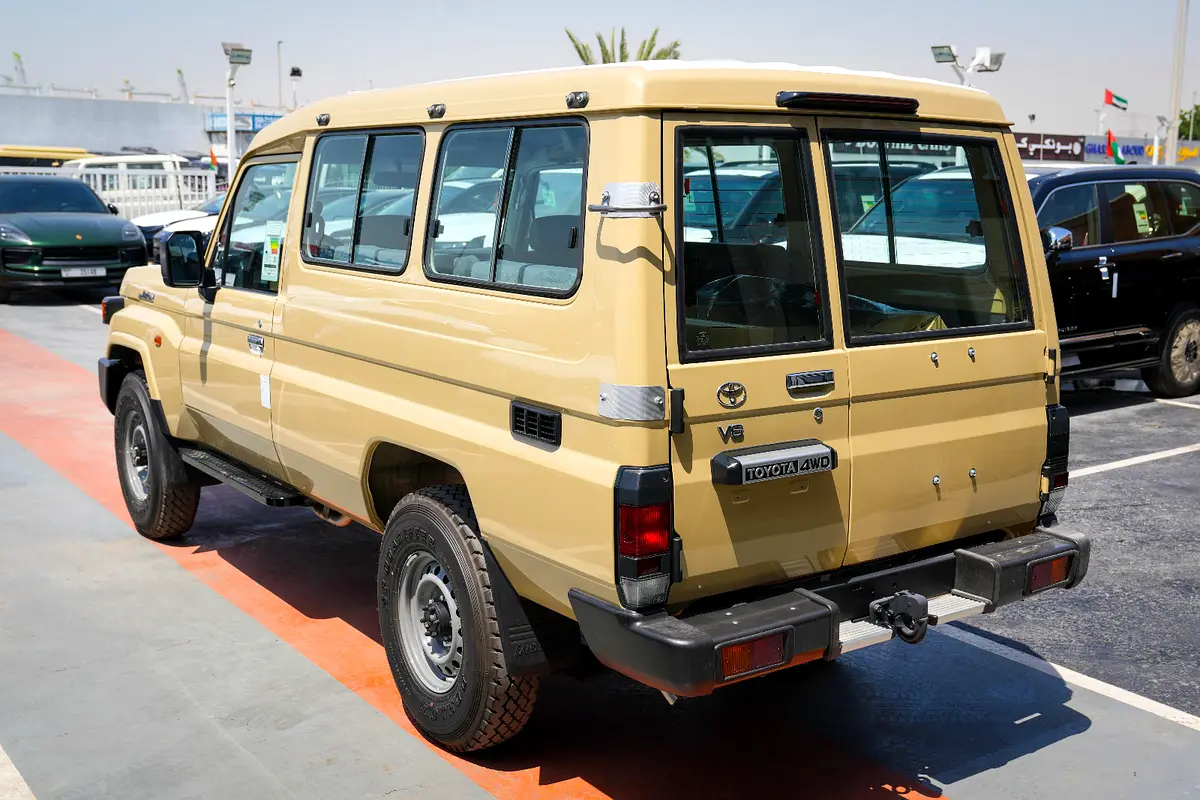 Car Image 2026 TOYOTA CRUISER 70 