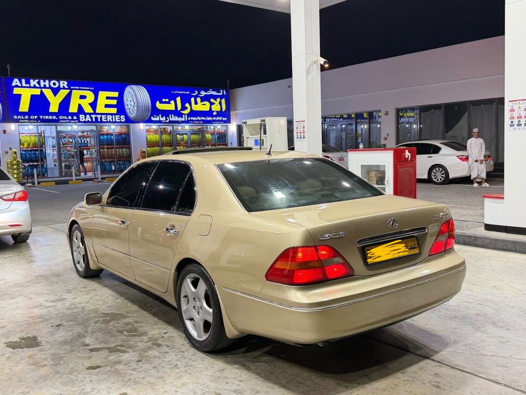 Car Image 2003 LEXUS LS 430