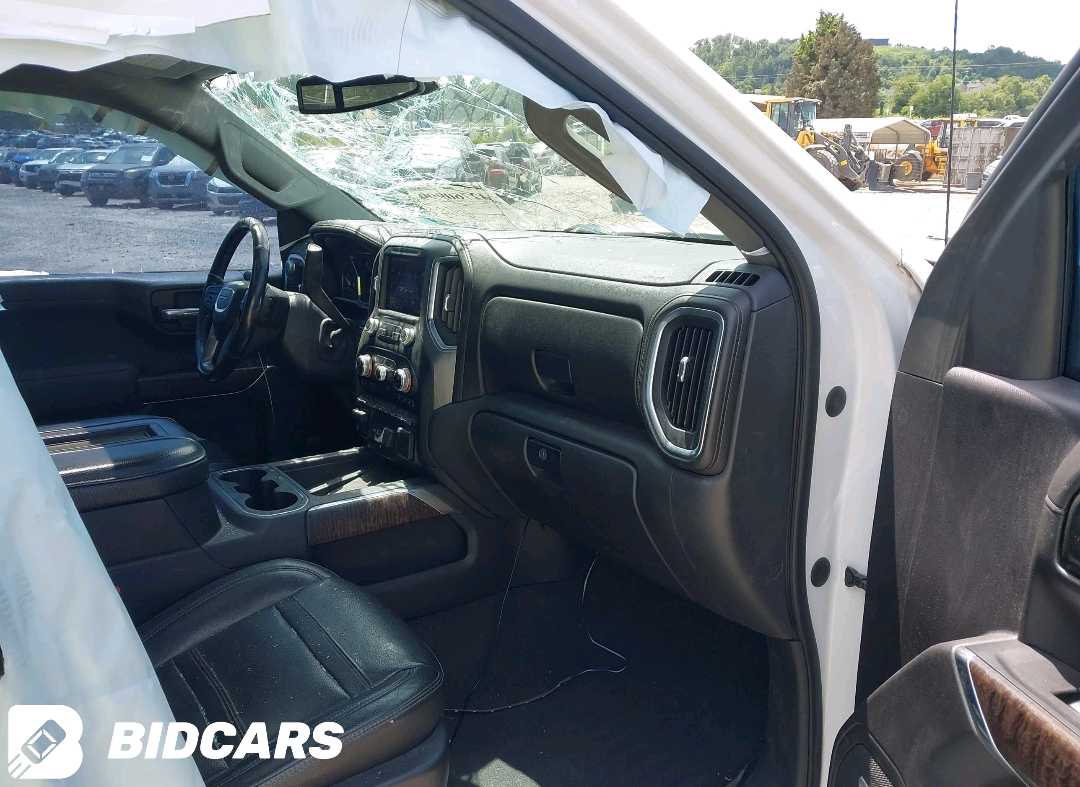 Car Image 2019 GMC SIERRA