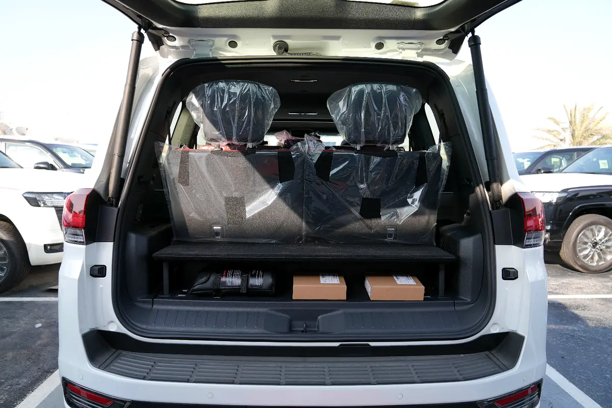 Car Image 2026 TOYOTA LAND CRUISER VX.R