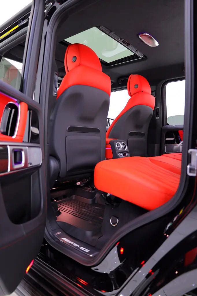 Car Image 2027 MERCEDES G CLASS 63