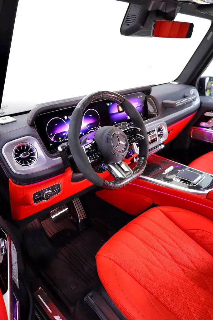 Car Image 2027 MERCEDES G CLASS 63