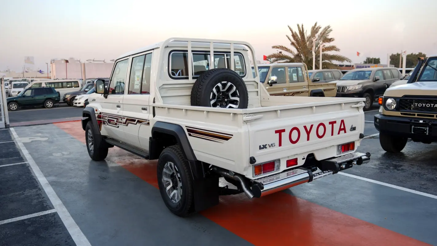 Car Image 2026 TOYOTA CRUISER 70 