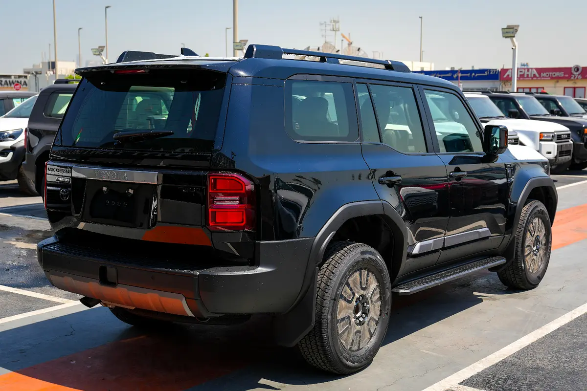 Car Image 2027 TOYOTA Prado VX.R