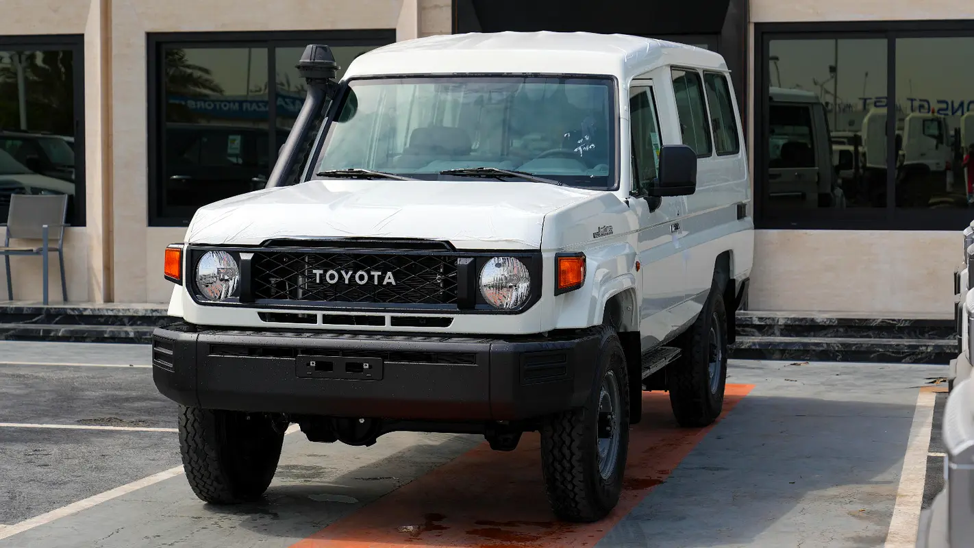 Car Image 2026 TOYOTA CRUISER 70 