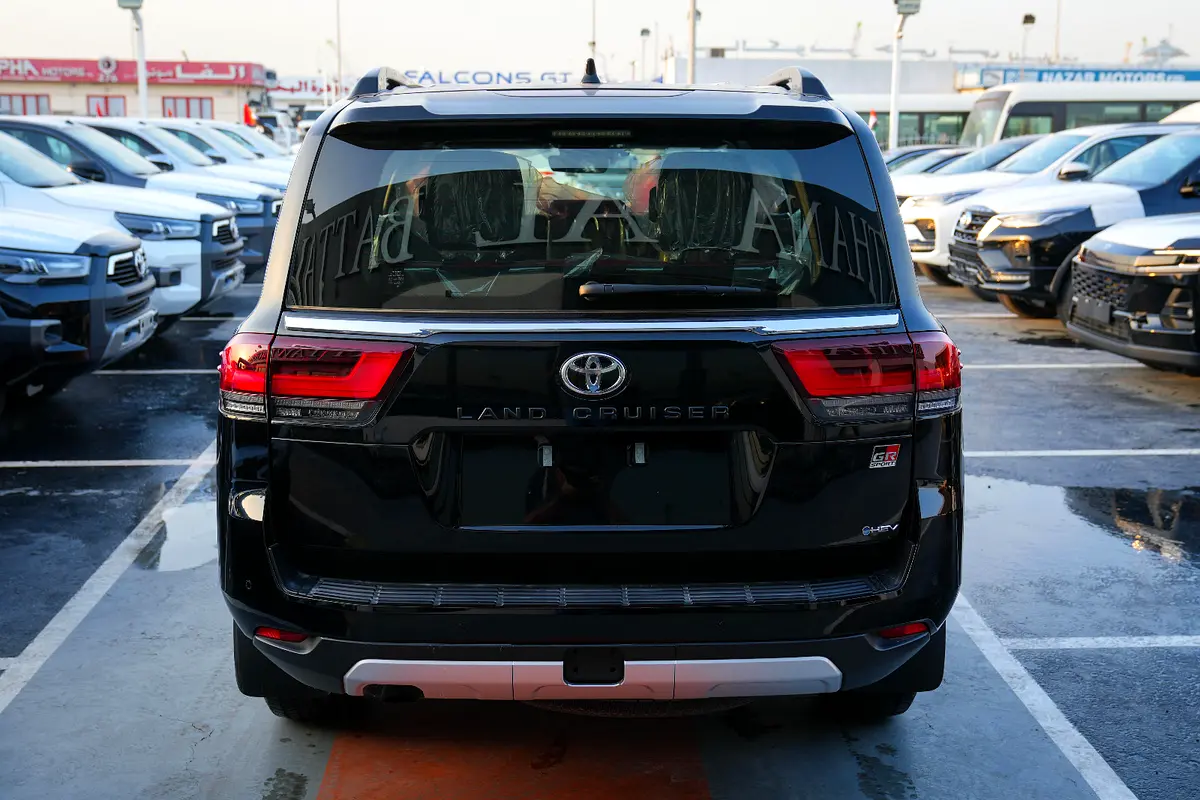 Car Image 2026 TOYOTA LAND CRUISER G.R