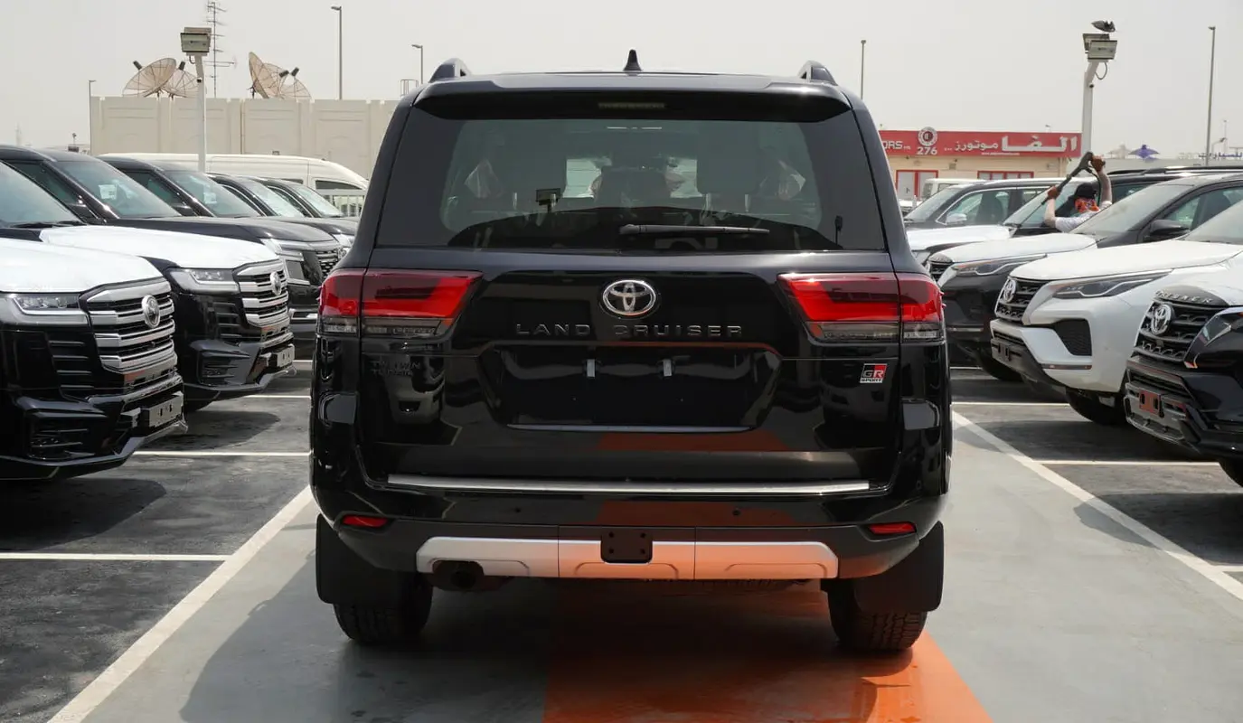 Car Image 2026 TOYOTA LAND CRUISER G.R