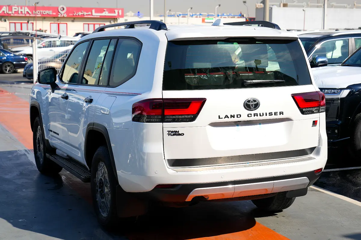 Car Image 2026 TOYOTA LAND CRUISER G.R