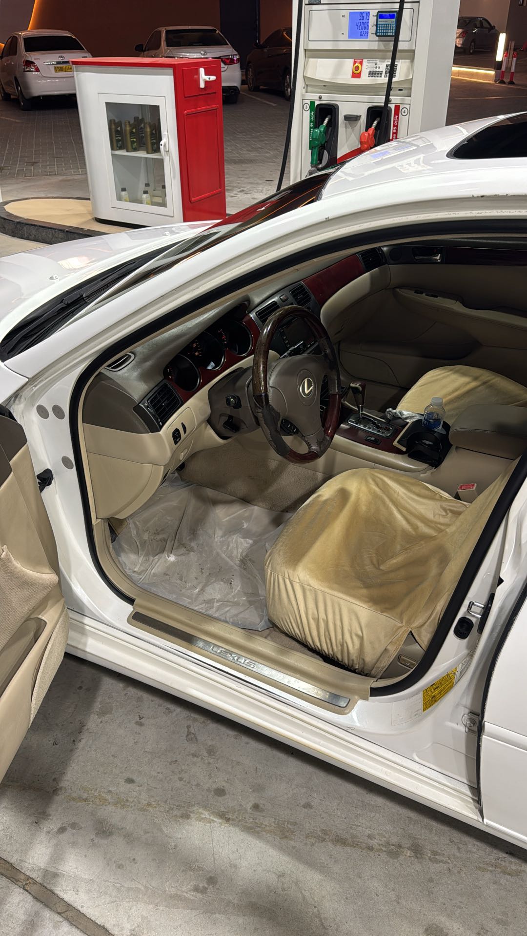 Car Image 2002 LEXUS ES 330