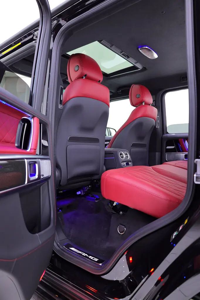 Car Image 2027 MERCEDES G CLASS 63