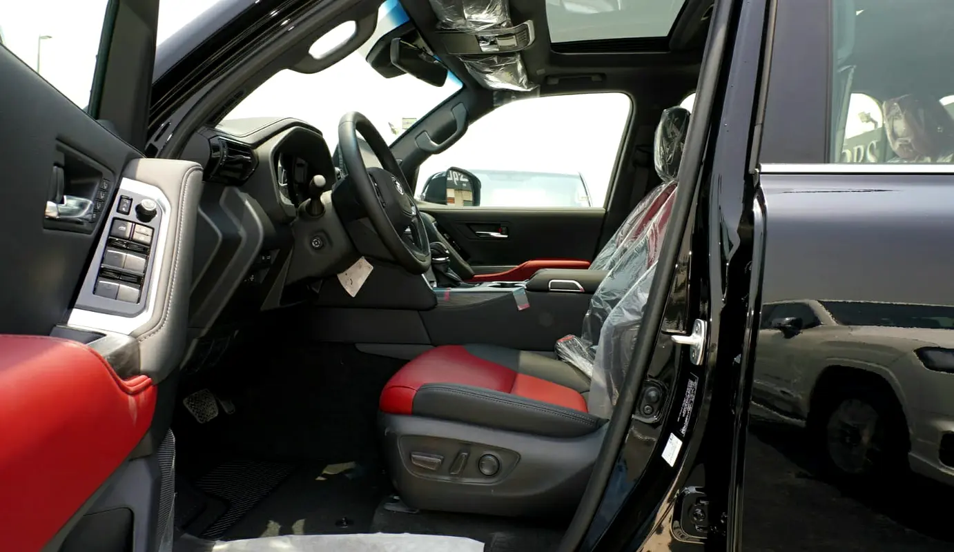 Car Image 2026 TOYOTA LAND CRUISER VX.R