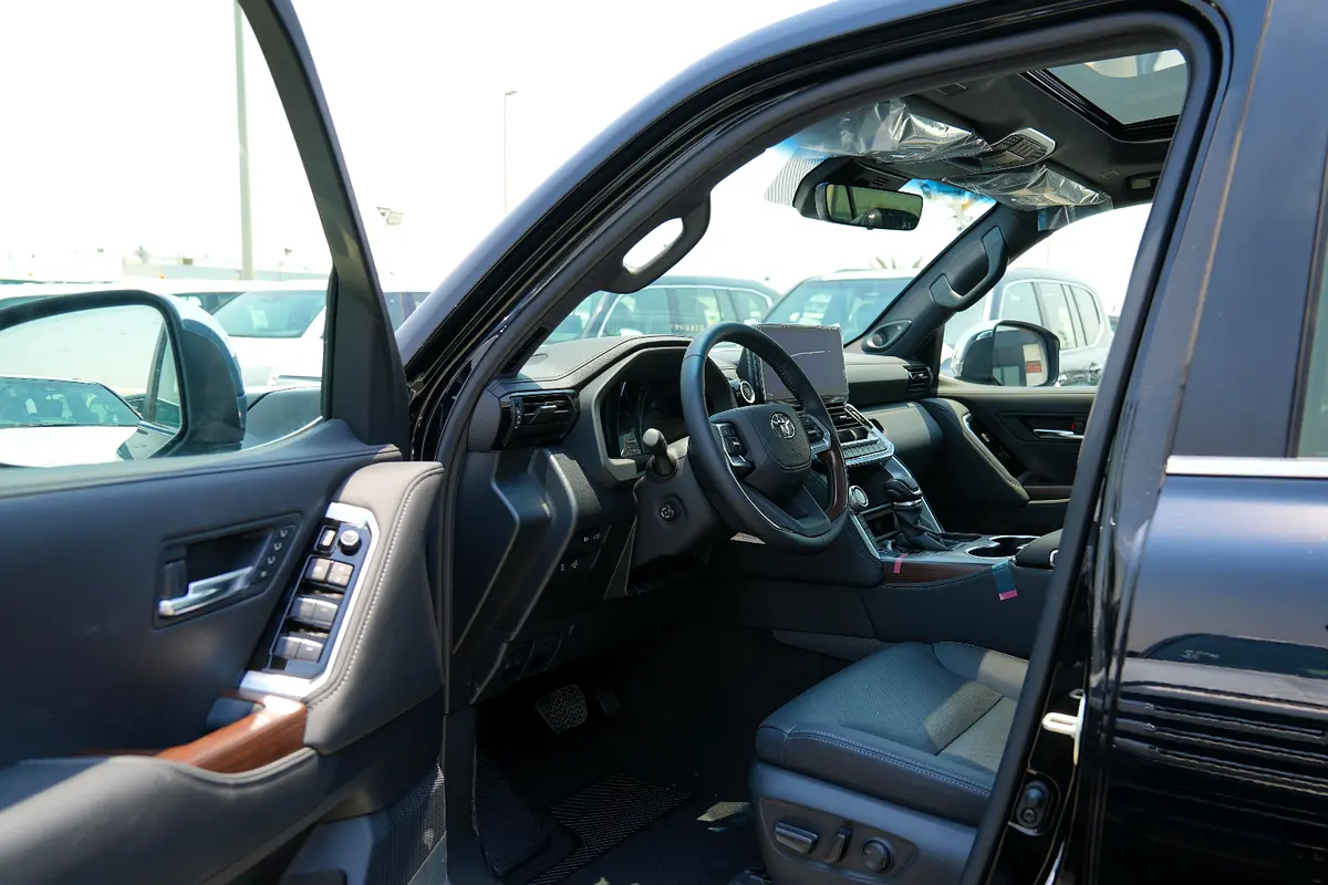 Car Image 2026 TOYOTA LAND CRUISER VX