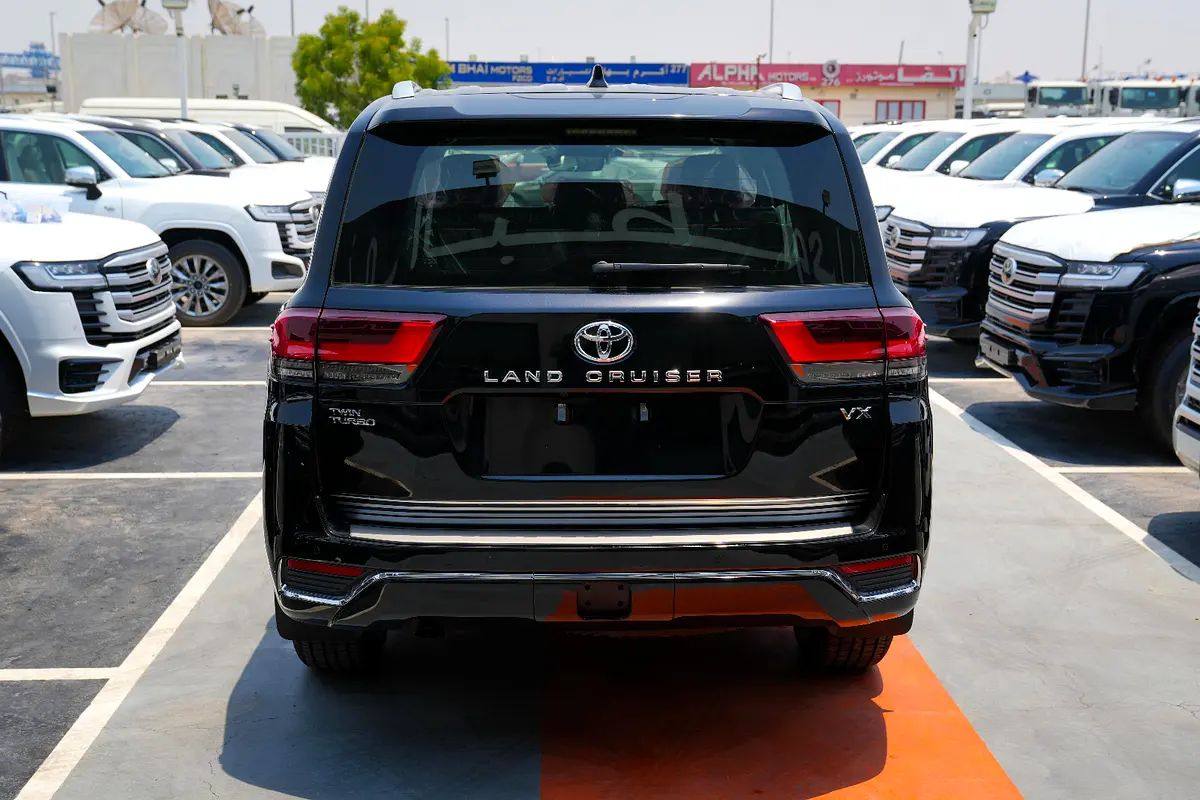 Car Image 2026 TOYOTA LAND CRUISER VX