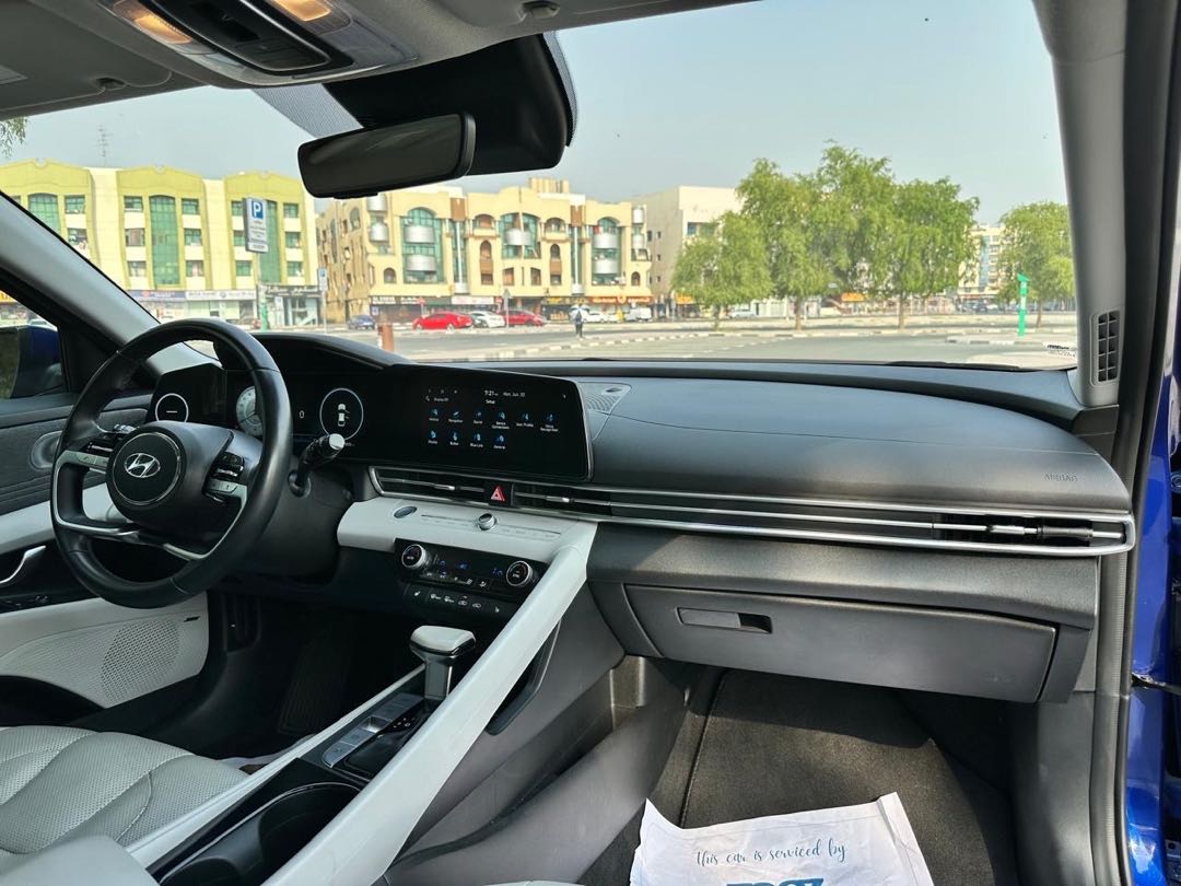 HYUNDAI ELANTRA 2022