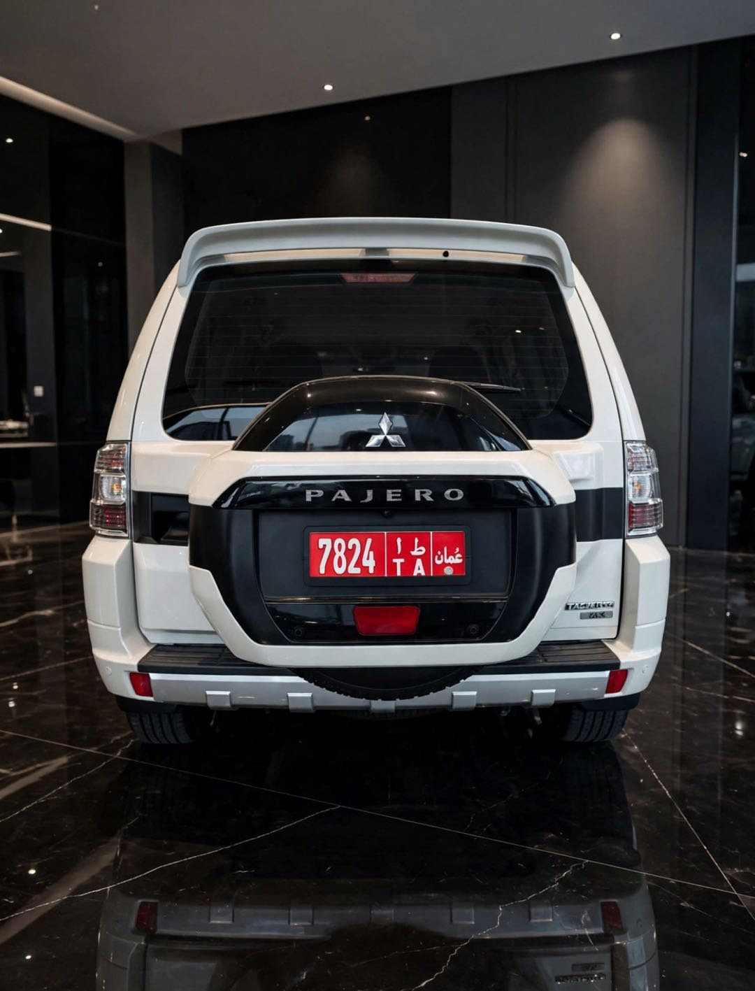 MITSUBISHI PAJERO 2020