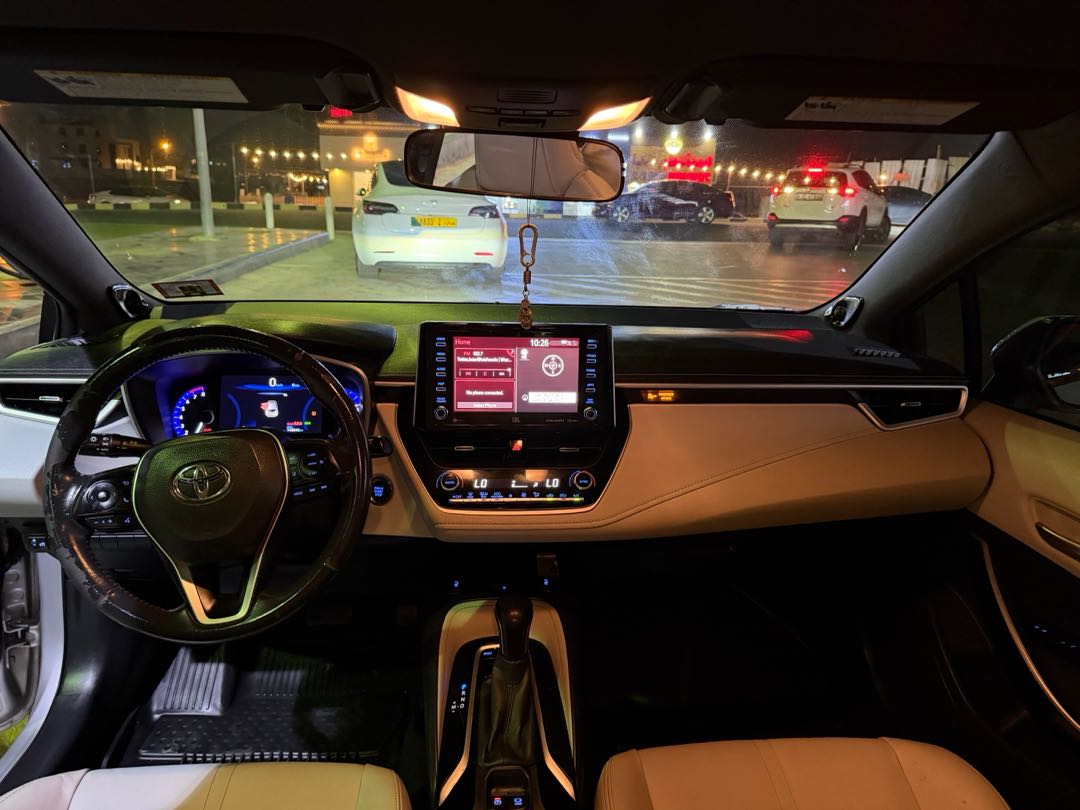 Car Image 2019 TOYOTA COROLLA XSE