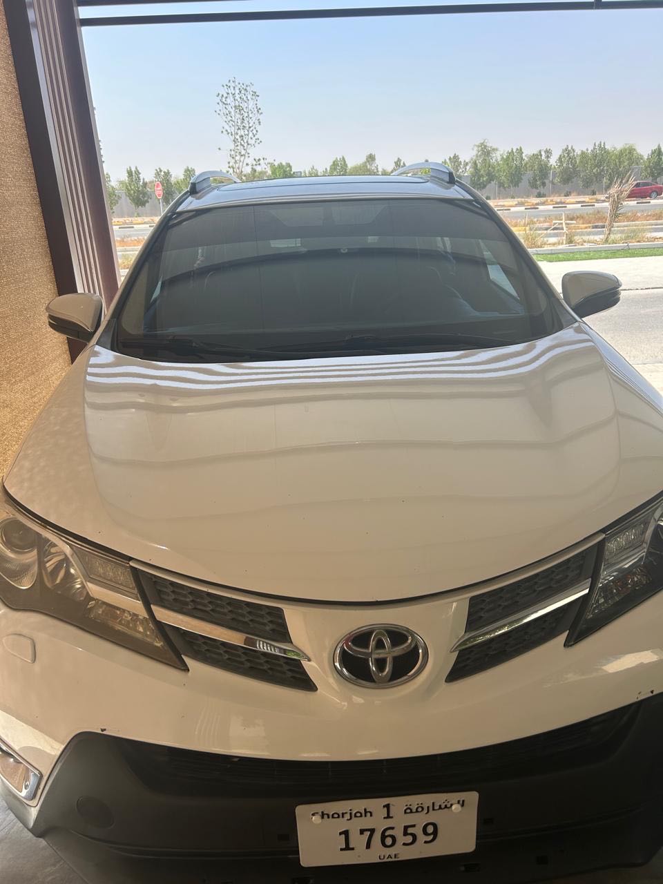 Car Image 2013 TOYOTA RAV4 Exclusive