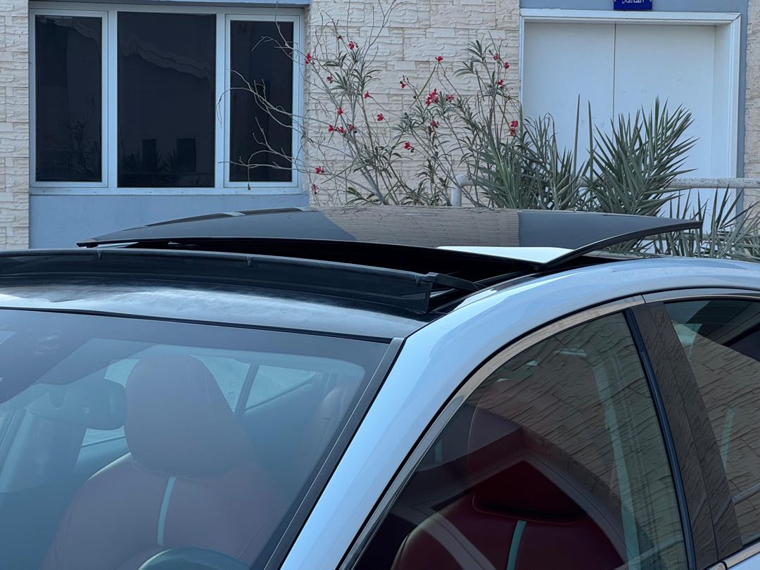 Car Image 2018 TOYOTA CAMRY XSE