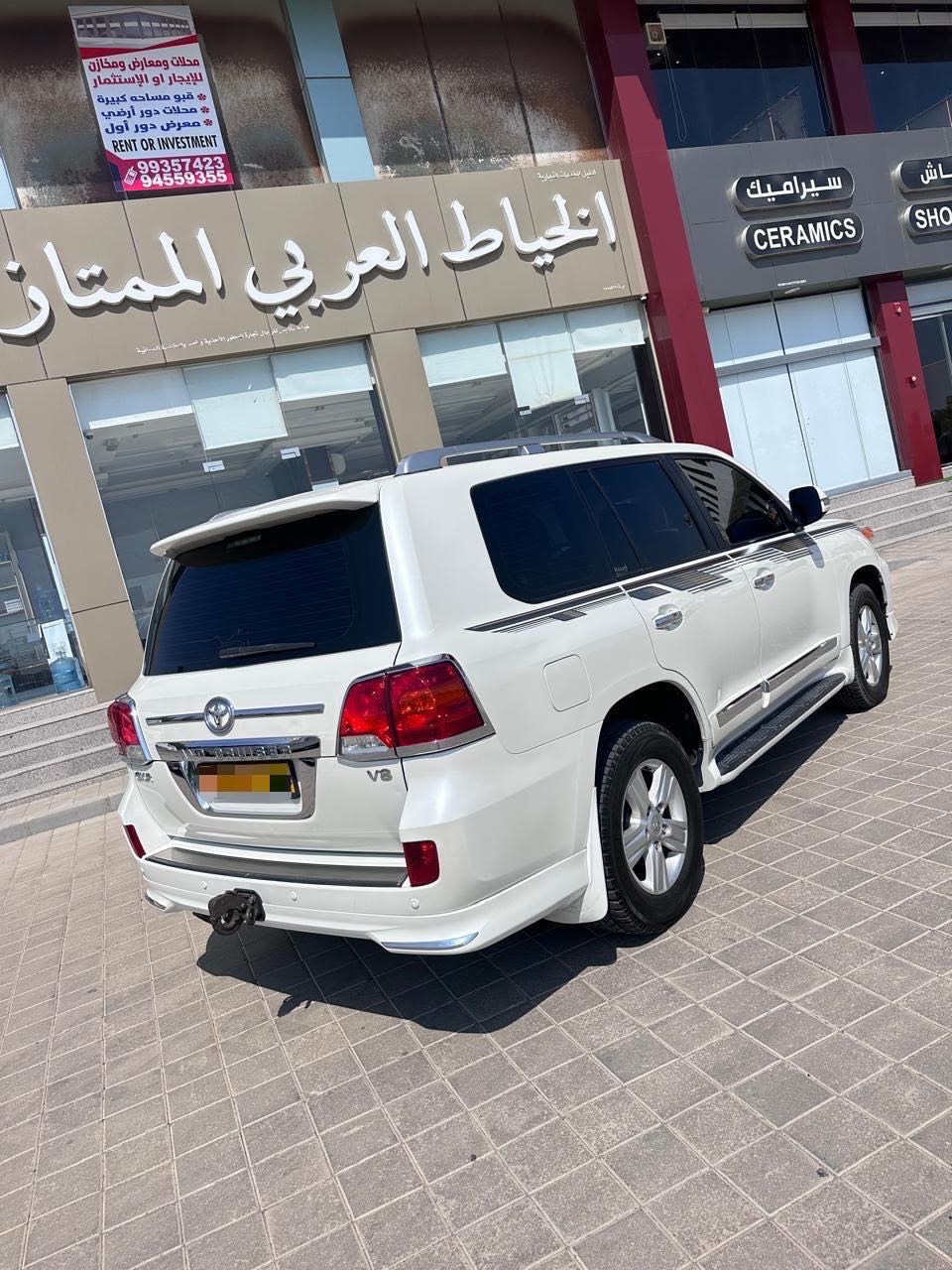 Car Image 2014 TOYOTA LAND CRUISER GX.R