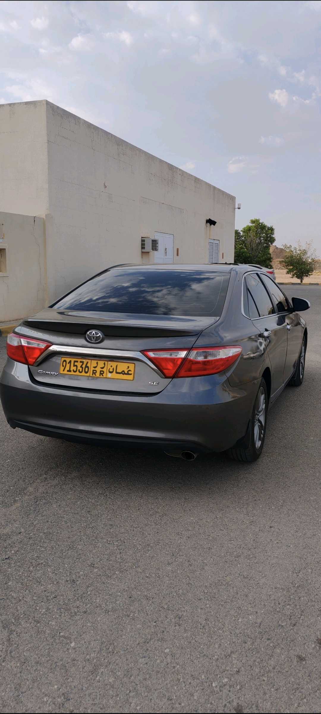 Car Image 2017 TOYOTA CAMRY SE