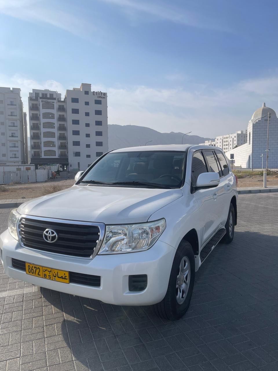 Car Image 2014 TOYOTA LAND CRUISER GX