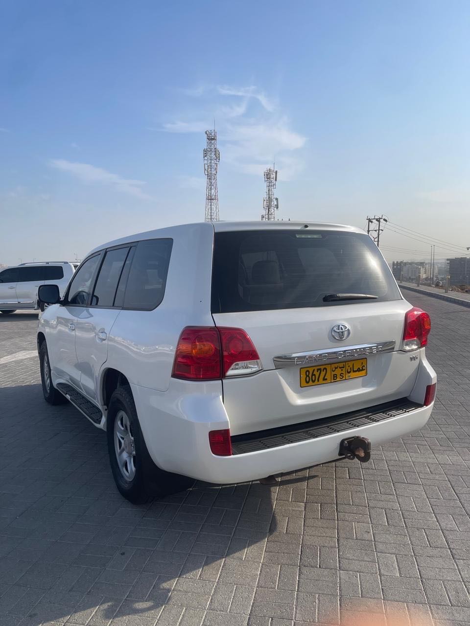 Car Image 2014 TOYOTA LAND CRUISER GX