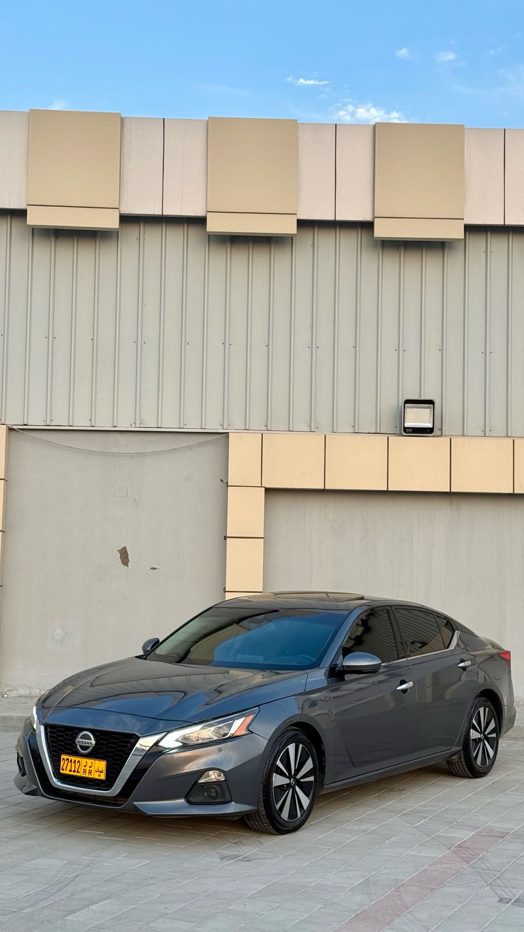 Car Image 2019 NISSAN ALTIMA SL