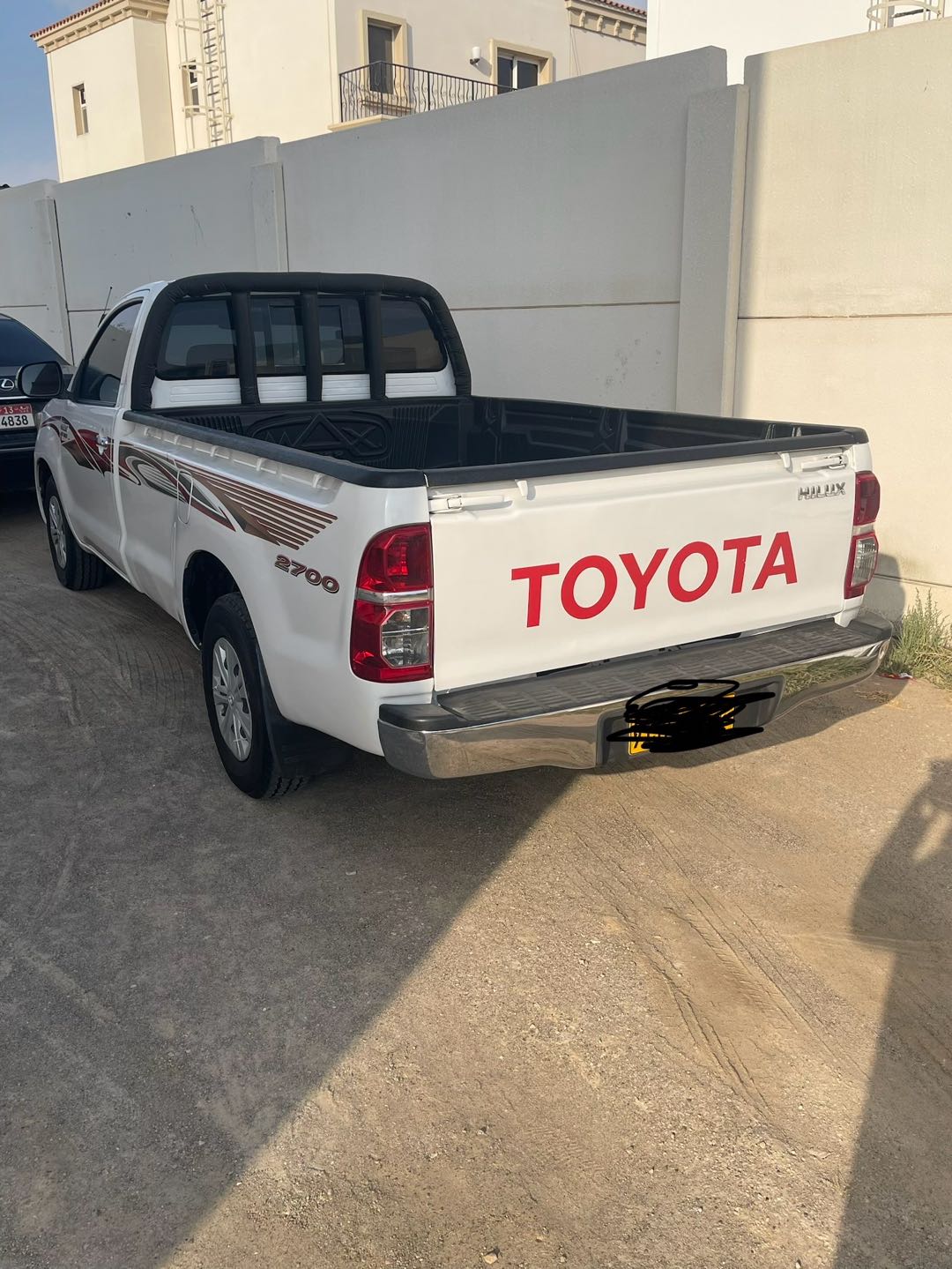 Car Image 2013 TOYOTA HILUX 2.7