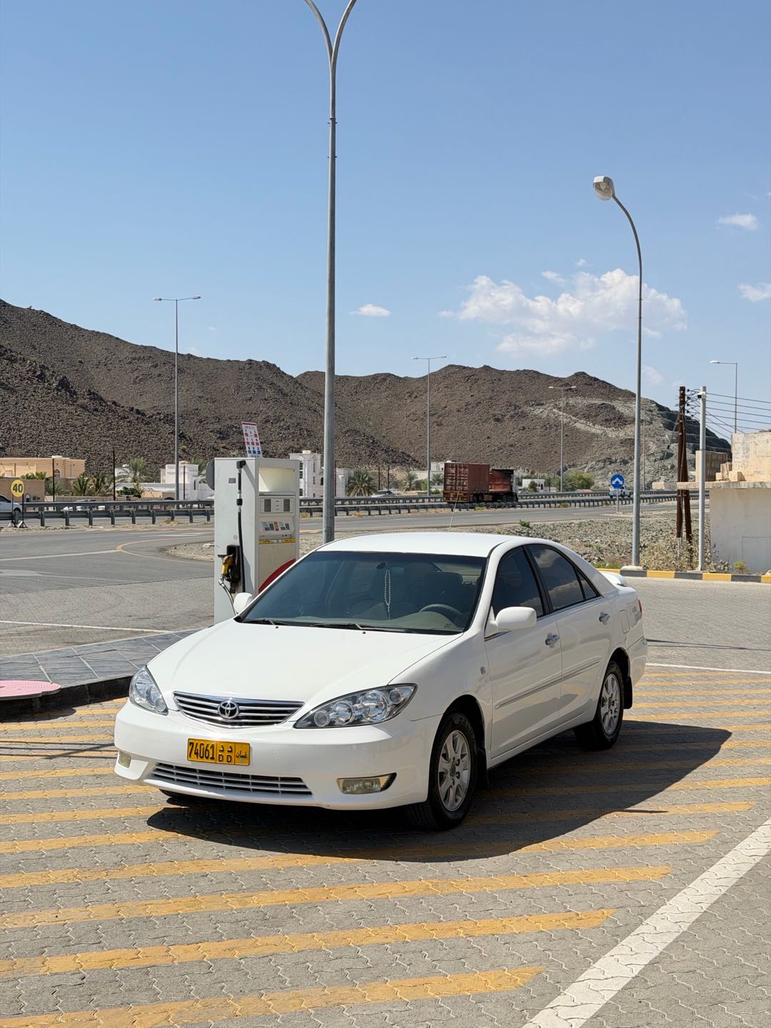 Car Image 2004 TOYOTA CAMRY GLX