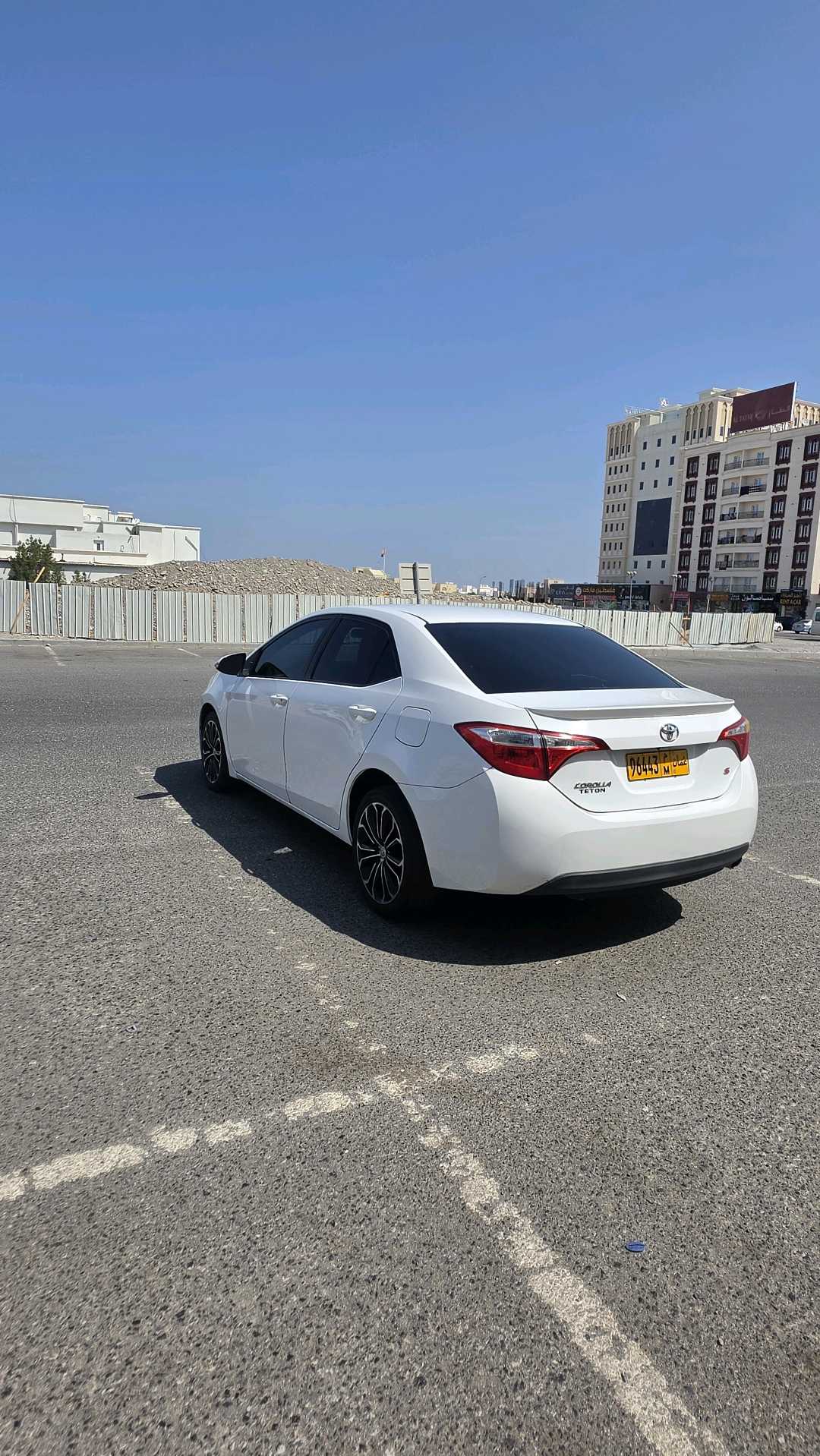 Car Image 2015 TOYOTA COROLLA S